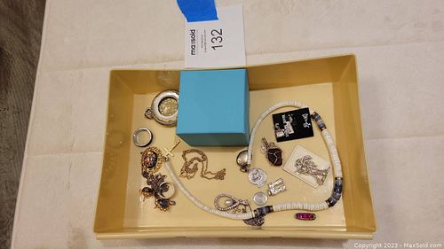 Lot #132 (1 of 3)