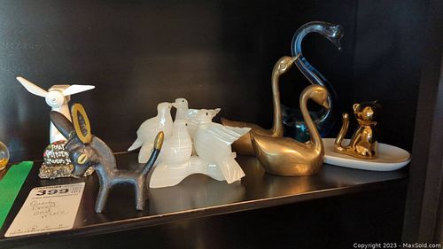 Lot #399 (1 of 8)