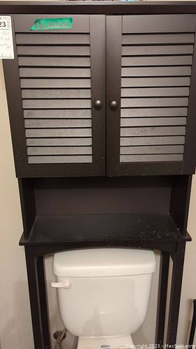 Lot #423 (1 of 4)