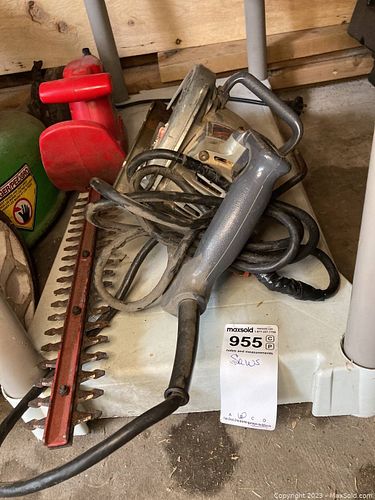 Lot #955 (1 of 8)