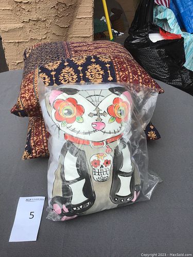 Lot #5 (1 of 5)