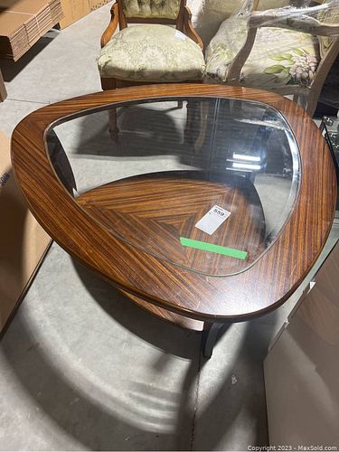 Lot #559 (1 of 6)