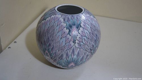 Lot #32 (1 of 3)