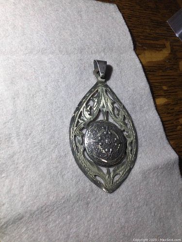 Lot #641 (1 of 6)