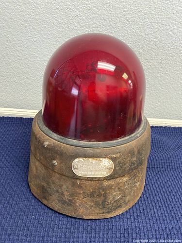 Lot #77 (1 of 7)
