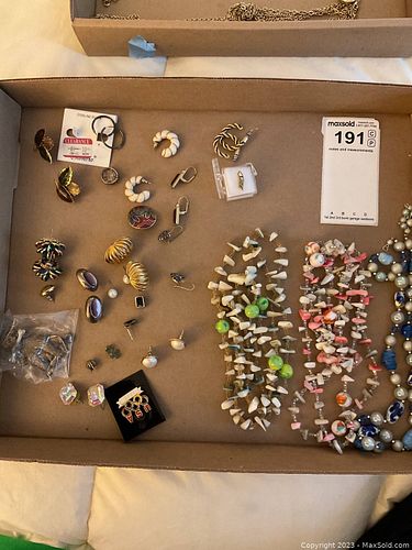 Lot #191 (1 of 5)