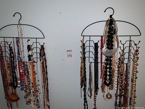 Lot #191 (1 of 10)