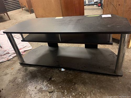 Lot #39 (1 of 5)