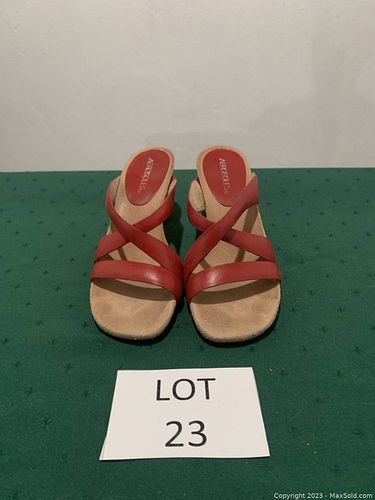Lot #23 (1 of 4)