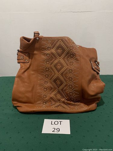 Lot #29 (1 of 3)