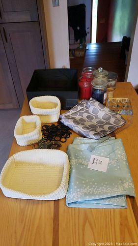 Lot #16 (1 of 8)