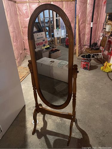 Lot #8 (1 of 10)