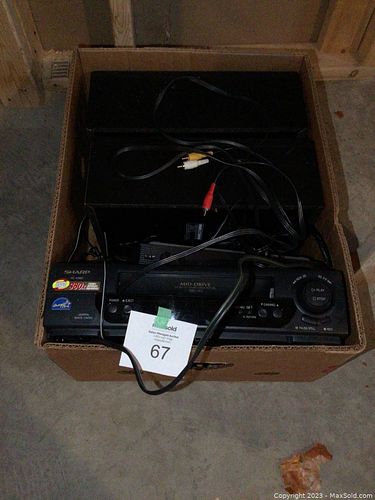 Lot #67 (1 of 10)
