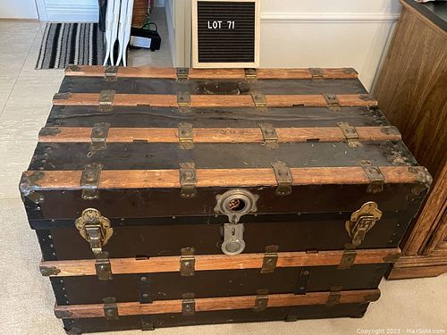 Lot #71 (1 of 9)