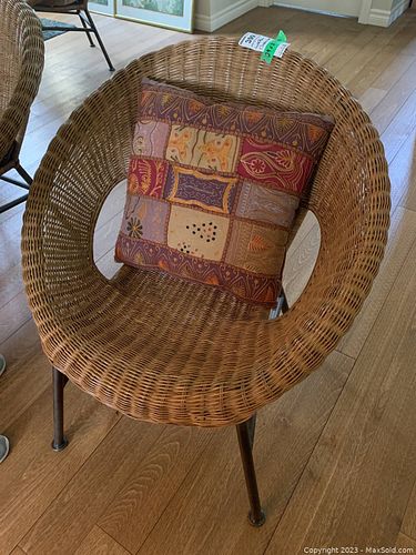 Lot #399 (1 of 5)