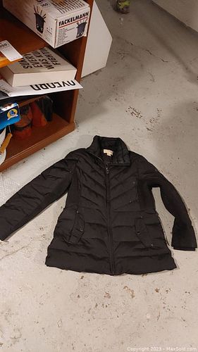 Lot #358 (1 of 6)