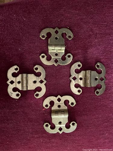 Lot #936 (1 of 4)