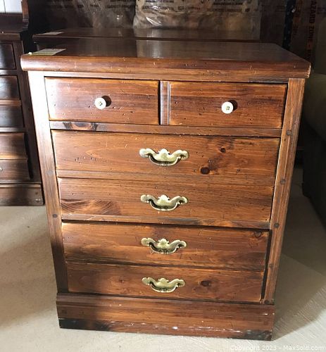Lot #539 (1 of 11)