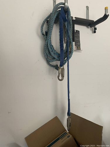 Lot #92 (1 of 3)