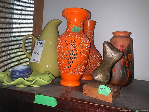 Lot #210 (1 of 10)