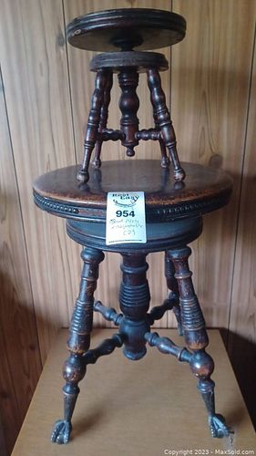 Lot #954 (1 of 12)