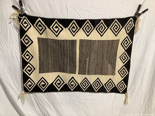 Lot #323 (1 of 8)