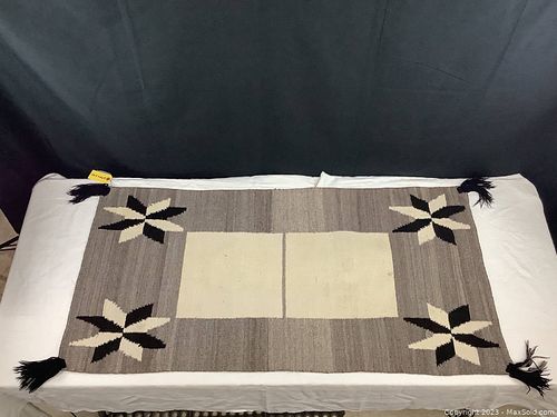 Lot #324 (1 of 12)