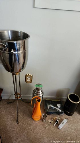 Lot #180 (1 of 5)