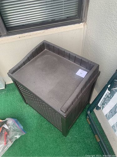 Lot #32 (1 of 2)