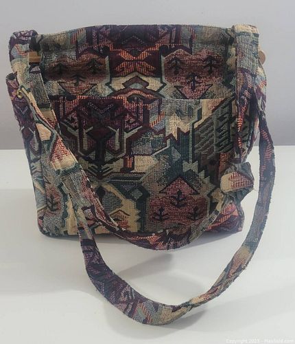 Lot #51 (1 of 9)
