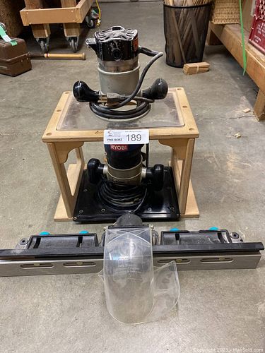 Lot #189 (1 of 8)