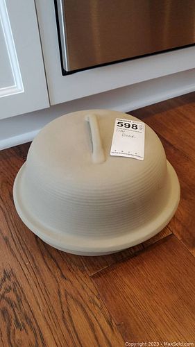Lot #598 (1 of 9)