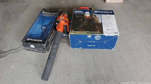 Lot #715 (1 of 10)
