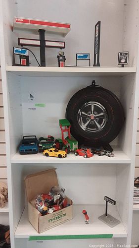 Lot #41 (1 of 4)