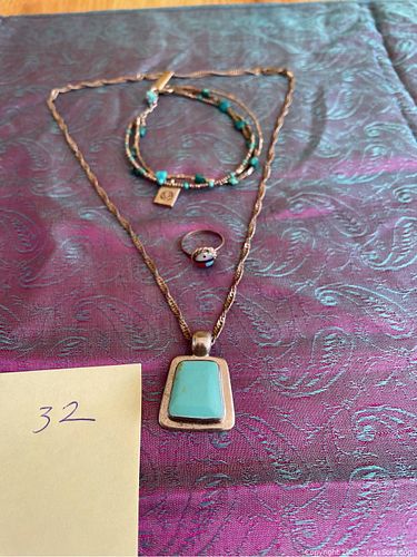 Lot #32 (1 of 1)