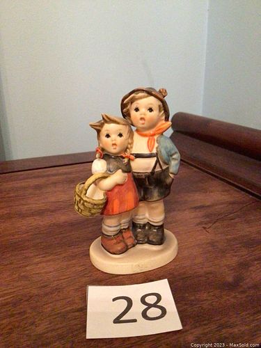 Lot #28 (1 of 8)