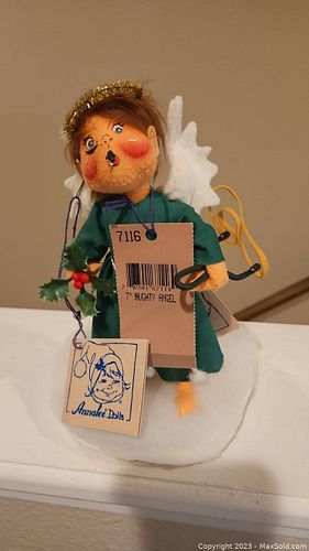 Lot #6 (1 of 4)