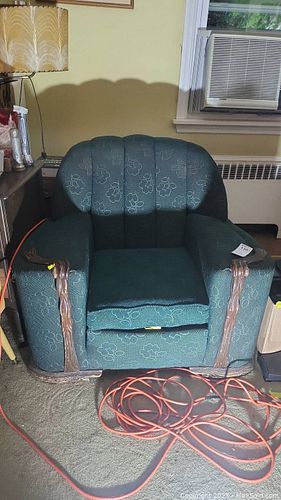 Lot #130 (1 of 12)