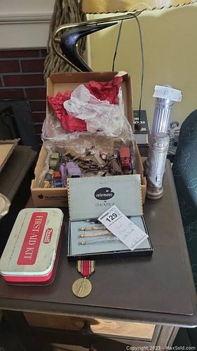 Lot #129 (1 of 18)