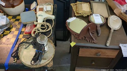 Lot #125 (1 of 15)