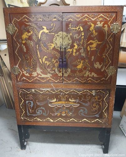 Lot #157 (1 of 8)