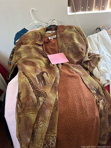 Lot #74 (1 of 6)