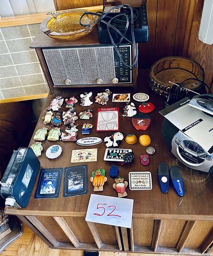 Lot #52 (1 of 10)