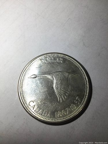 Lot #585 (1 of 4)