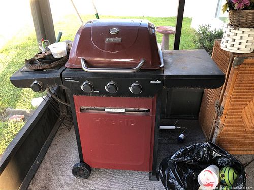 Lot #984 (1 of 8)