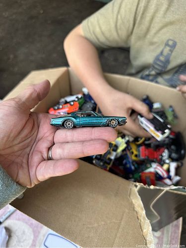 Lot #4 (1 of 7)