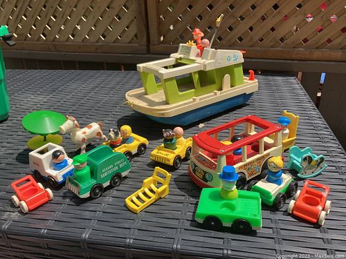 Lot #105 (1 of 7)