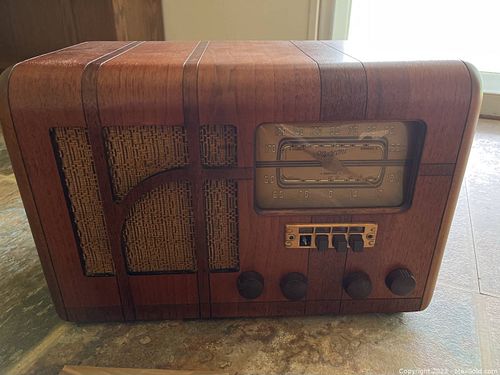 Lot #48 (1 of 8)