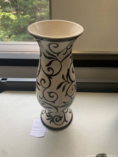 Lot #9 (1 of 5)