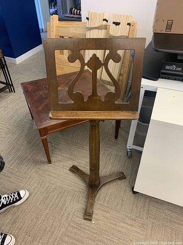 Lot #81 (1 of 1)